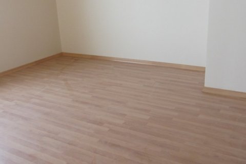 2+1 Lägenhet  i Bayrampasa, Istanbul, istanbul, Turkiet Nr. 228998 - 5