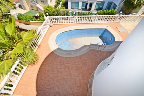3+1 Villa  in Alanya, Antalya, Türkei Nr. 216456 - 9