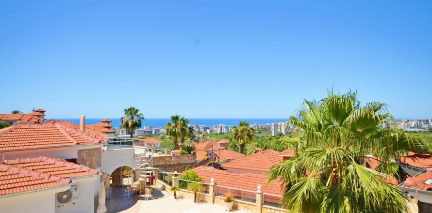 3+1 Villa  in Alanya, Antalya, Türkei Nr. 216456