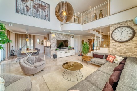 3+1 Villa  in Alanya, Antalya, Türkei Nr. 216454 - 7