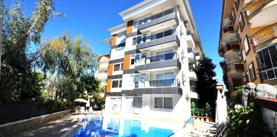 1+1 Apartment in Oba, Antalya, Turkey No. 237788