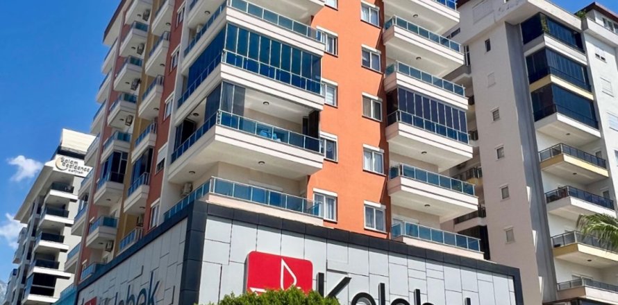 2+1 Apartment  in Mahmutlar, Antalya, Turkey No. 237792