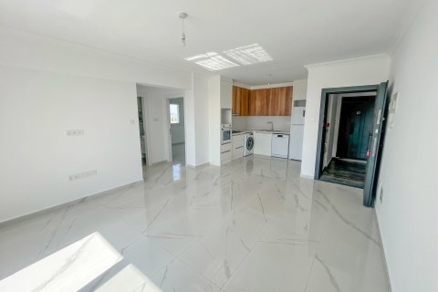 Apartment for sale in Famagusta, Northern Cyprus, 70m2, No. 237787 – photo 2