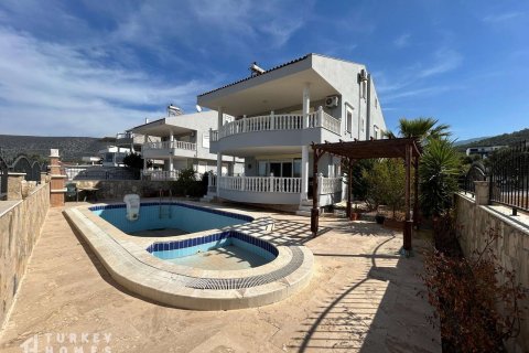 Villa  4+1  Didim, Aydın, Türkiye №232948