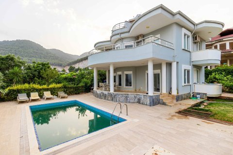 Apartment for sale  in Oba, Antalya, Turkey, 5 bedrooms, 250m2, No. 217754 – photo 3