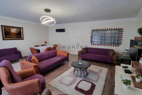 آپارتمان در Sisli، Istanbul ، ترکیه 3 خوابه ، 185 متر مربع. شماره 226929 - 1