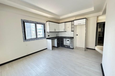 1+1 Apartment  in Mersin, Turkey No. 230341