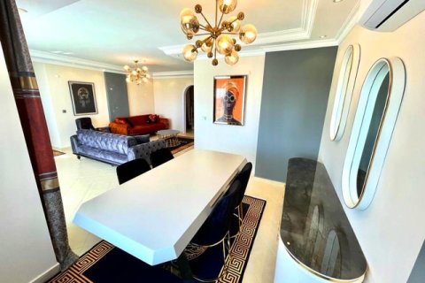 آپارتمان در  Antalya ، ترکیه 3 خوابه ، 160 متر مربع.  شماره 222674 - 2