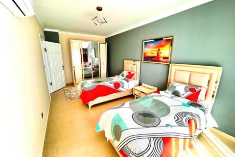 آپارتمان در  Antalya ، ترکیه 3 خوابه ، 160 متر مربع.  شماره 222674 - 3