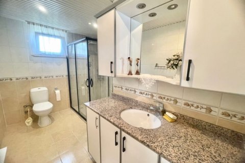 آپارتمان در  Antalya ، ترکیه 4 خوابه ، 250 متر مربع.  شماره 222673 - 8