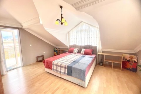 آپارتمان در  Antalya ، ترکیه 4 خوابه ، 250 متر مربع.  شماره 222673 - 25