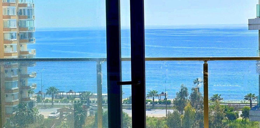 2+0 Lejlighed  i Mahmutlar, Antalya, Tyrkiet Nr. 224960