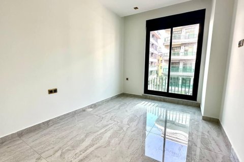 Apartment for sale  in Alanya, Antalya, Turkey, 1 bedroom, 57m2, No. 216297 – photo 2