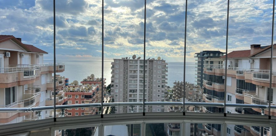 Daire  4+1  Mahmutlar, Antalya, Türkiye №219905