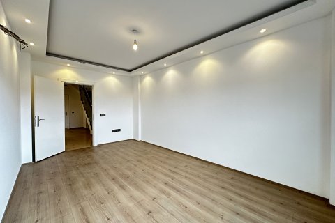 آپارتمان در  Alanya ، ترکیه 5 خوابه ، 280 متر مربع.  شماره 219903 - 5