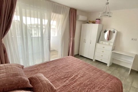 آپارتمان در  Kestel ، ترکیه 4 خوابه ، 280 متر مربع.  شماره 219899 - 8