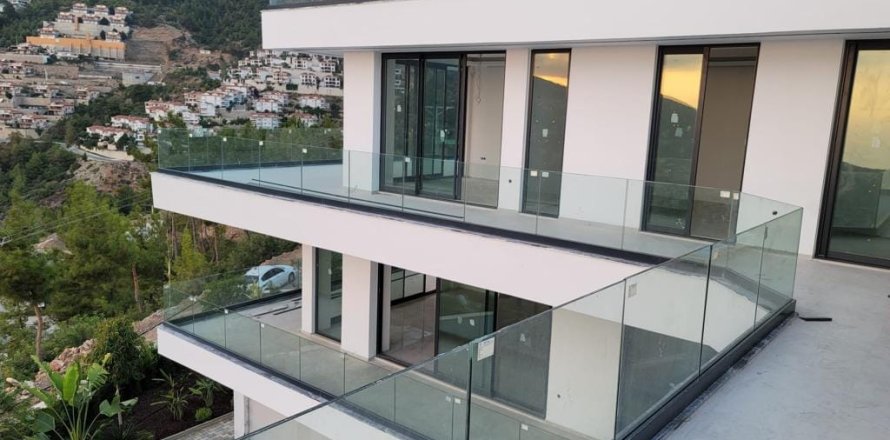 Вилла  5+1 в Анталье, Турция №222895