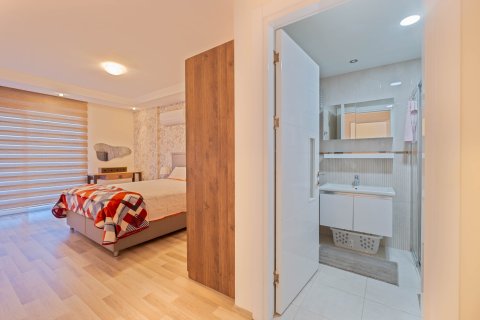 2+1 Lägenhet  i Kestel, Bursa, Turkiet Nr. 217473 - 8