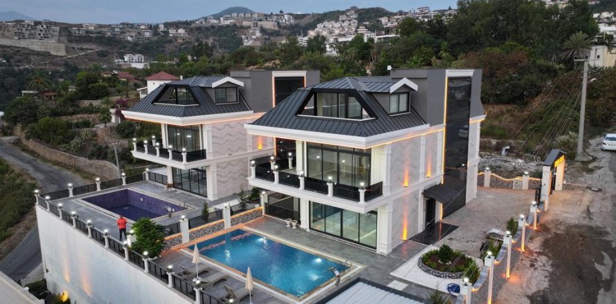 Вилла  4+2 в Аланье, Анталья, Турция №217471