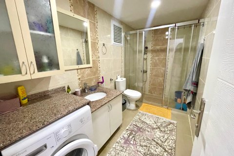 آپارتمان در  Mahmutlar ، ترکیه 2 خوابه ، 120 متر مربع.  شماره 217467 - 11