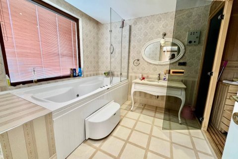 5+1 Wohnung  in Mahmutlar, Antalya, Türkei Nr. 218206 - 21