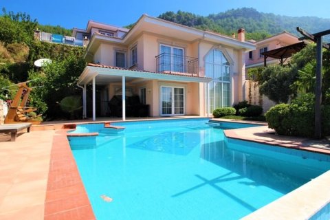 Villa for sale  in Tepe, Alanya, Antalya, Turkey, 4 bedrooms, 270.0m2, No. 213573 – photo 2