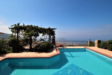 Villa for sale  in Tepe, Alanya, Antalya, Turkey, 4 bedrooms, 270.0m2, No. 213573 – photo 3