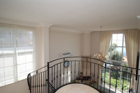 Villa for sale  in Tepe, Alanya, Antalya, Turkey, 4 bedrooms, 270.0m2, No. 213573 – photo 31