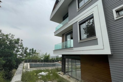 Villa for sale in Tepe, Alanya, Antalya, Turkey, 6 bedrooms, 348.0m2, No. 213574 – photo 1