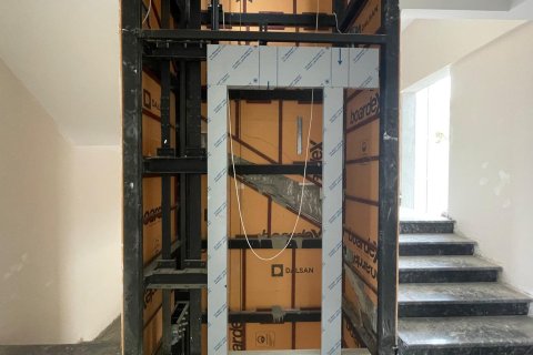 Villa for sale in Tepe, Alanya, Antalya, Turkey, 6 bedrooms, 348.0m2, No. 213574 – photo 28