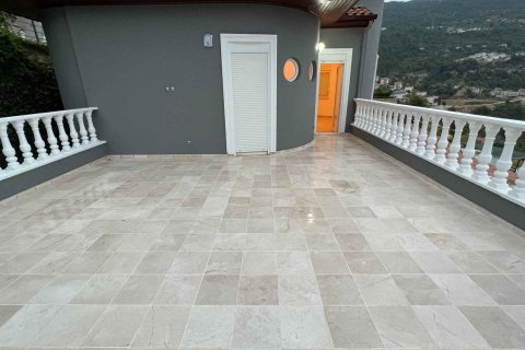 Villa for sale  in Tepe, Alanya, Antalya, Turkey, 3 bedrooms, 220.0m2, No. 213572 – photo 20