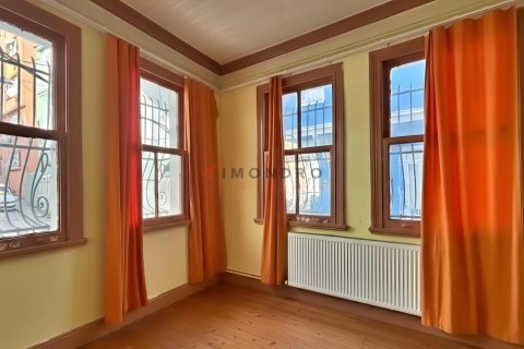 Apartment for sale in Fatih, Istanbul, Turkey, 2 bedrooms, 200m2, No. 237760 – photo 7