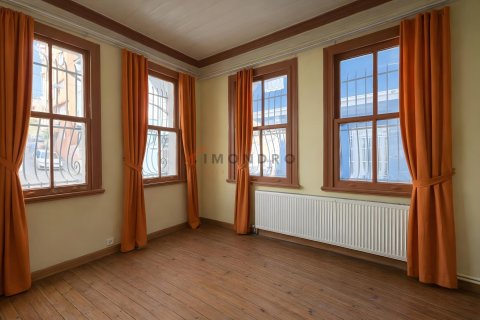 Apartment for sale in Fatih, Istanbul, Turkey, 2 bedrooms, 200m2, No. 237760 – photo 6
