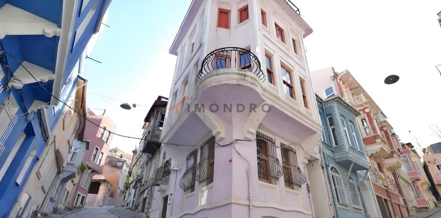 2+4 Apartment in Fatih, Istanbul, Turkey No. 237760