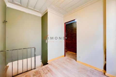 Villa for sale in Fatih, Istanbul, Turkey, 4 bedrooms, 140m2, No. 237761 – photo 11