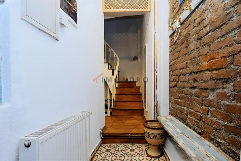 Apartment for sale in Fatih, Istanbul, Turkey, 1 bedroom, 130m2, No. 237762 – photo 25