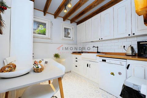 Apartment for sale in Fatih, Istanbul, Turkey, 1 bedroom, 130m2, No. 237762 – photo 3