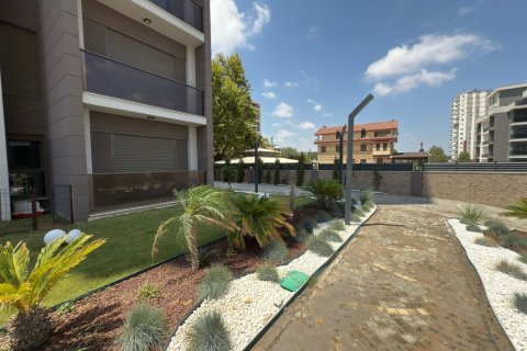 Продажа квартиры  в Анталье, Турция 5 комн., 180м2, №214703 – фото 13