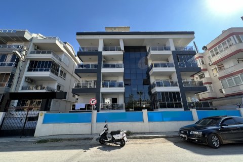 1+1 Apartment  in Alanya, Antalya, Turkey No. 230981