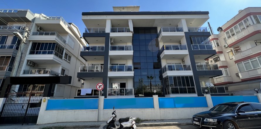 1+1 Apartment  in Alanya, Antalya, Turkey No. 230981