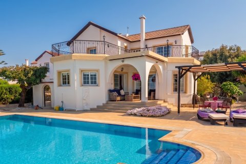 Villa i Esentepe, Girne, Nr. 232127