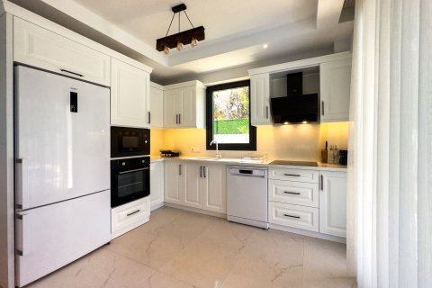 4+1 Villa  i Fethiye, Mugla, Tyrkiet Nr. 232490 - 3