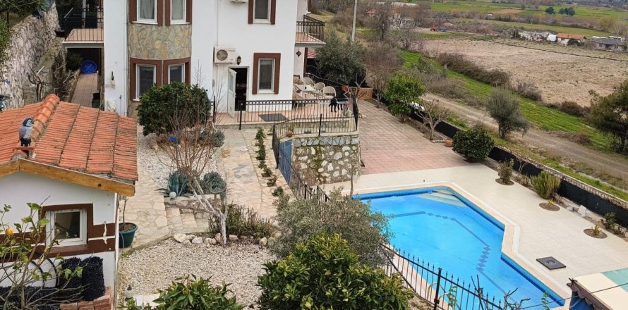 3+1 Villa  i Fethiye, Mugla, Tyrkiet Nr. 232491