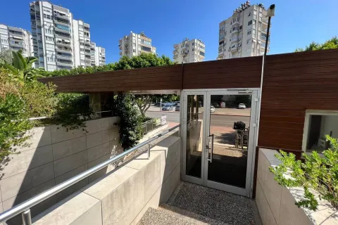 آپارتمان در  Mugla ، ترکیه 4 خوابه ، 280 متر مربع.  شماره 223513 - 2