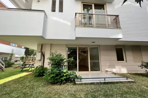 آپارتمان در  Mugla ، ترکیه 4 خوابه ، 280 متر مربع.  شماره 223513 - 26