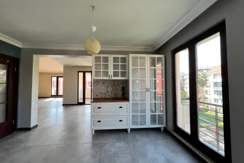 آپارتمان در  Mugla ، ترکیه 4 خوابه ، 280 متر مربع.  شماره 223512 - 9