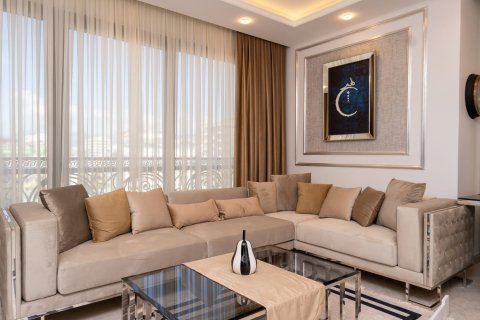 2+1 Lägenhet  i Mahmutlar, Antalya, Turkiet Nr. 215991