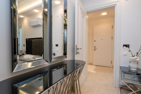 2+1 Lägenhet  i Mahmutlar, Antalya, Turkiet Nr. 215991 - 9