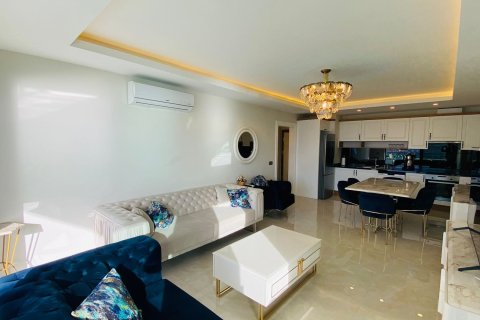 آپارتمان در  Mahmutlar ، ترکیه 2 خوابه ، 100 متر مربع.  شماره 215992 - 18