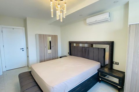 آپارتمان در  Mahmutlar ، ترکیه 2 خوابه ، 100 متر مربع.  شماره 215992 - 21